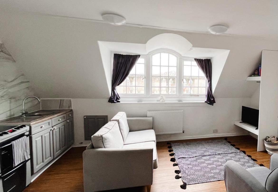 4 Bed Loft Apartment Overlooking Historic Town تروبريدج المظهر الخارجي الصورة